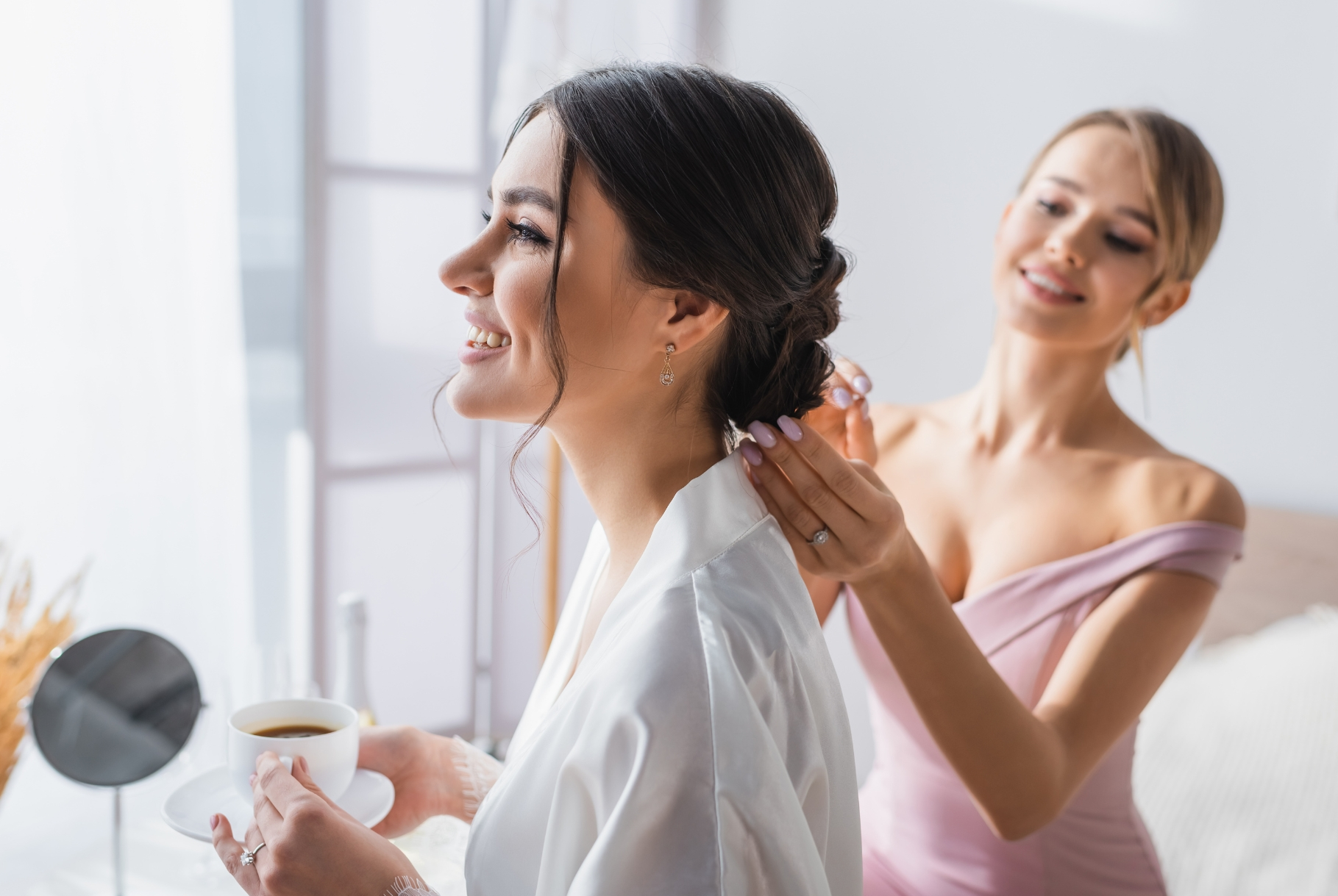Maquillaje de lujo para novias con productos de alta gama - Alma Makeup